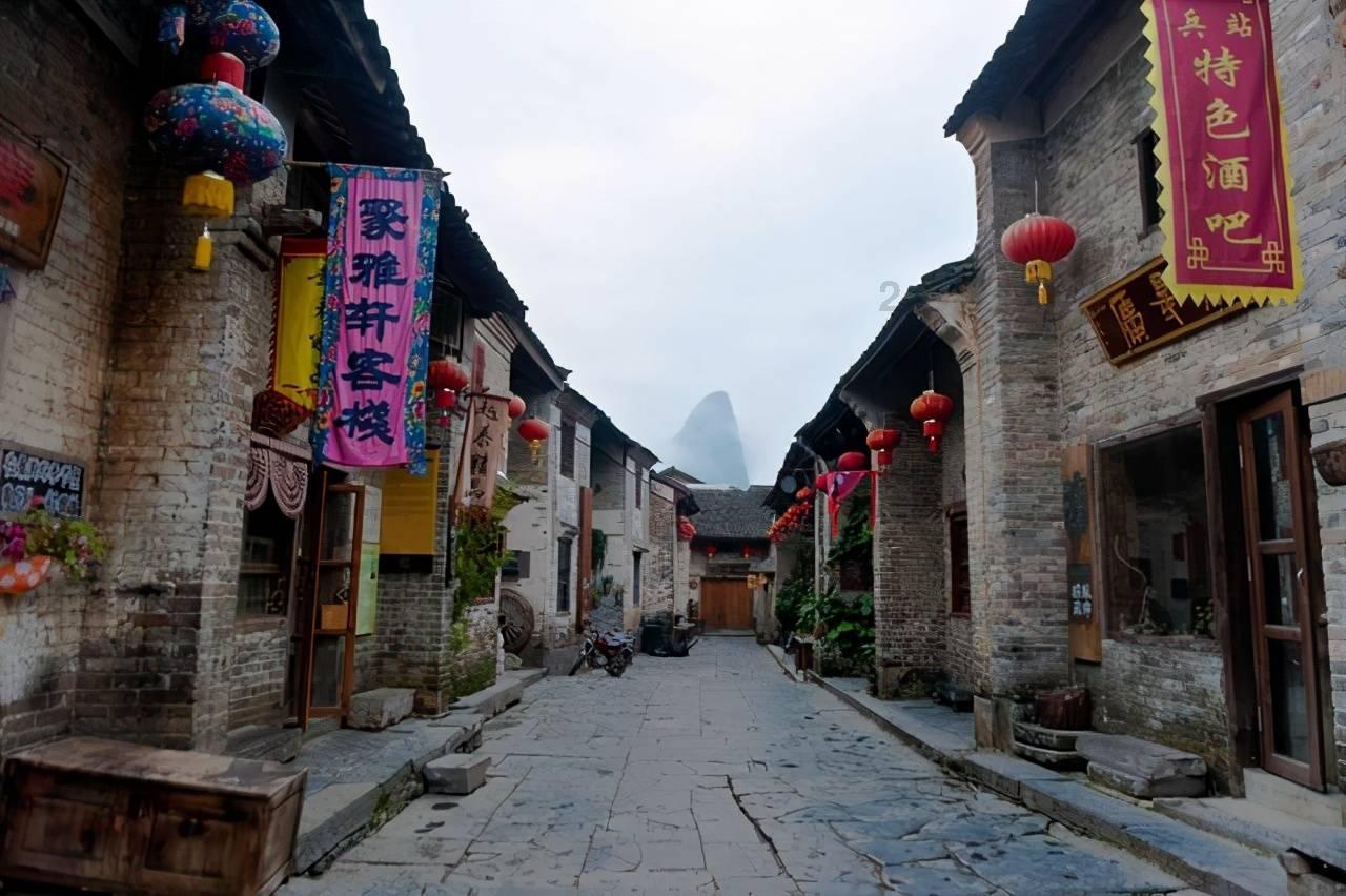 以军称已包围加沙南部城市汗尤尼斯